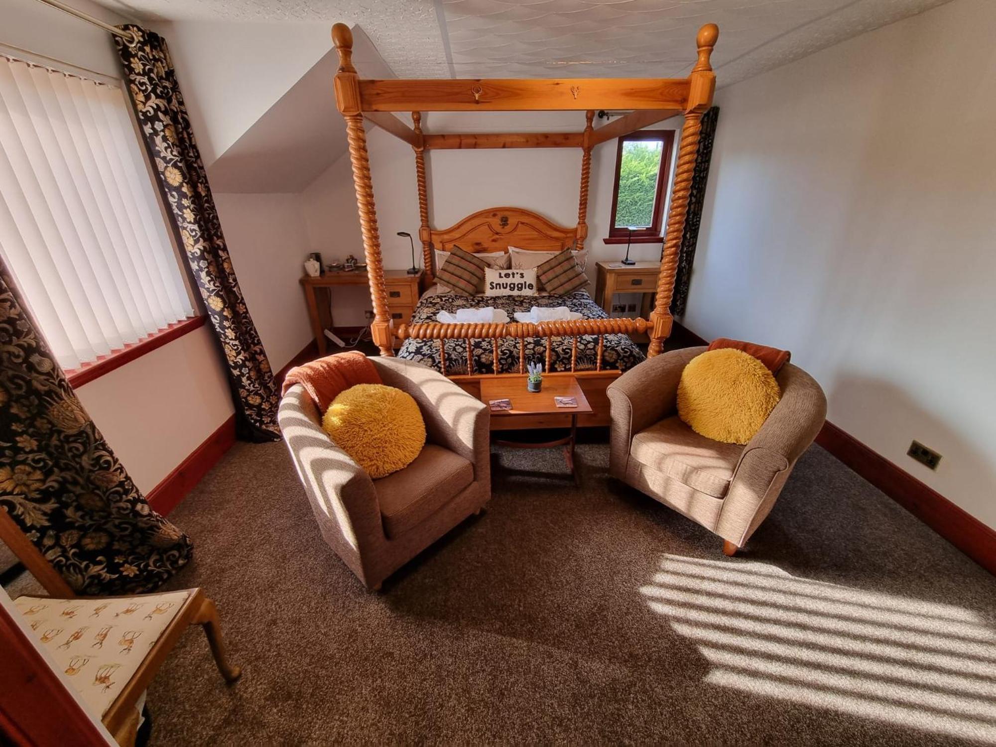 River Ness & Bothy Инвернесс