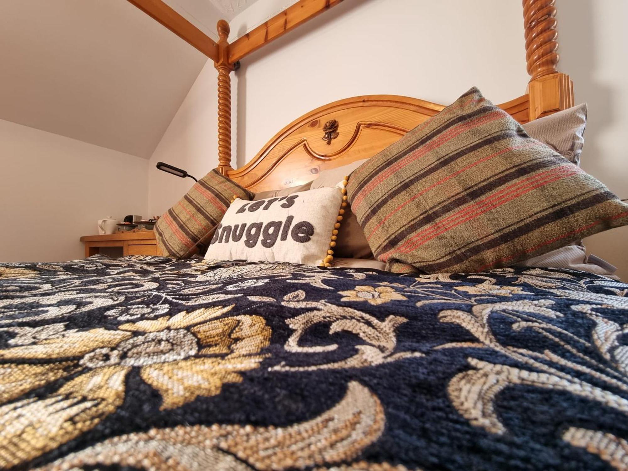 River Ness & Bothy * Инвернесс